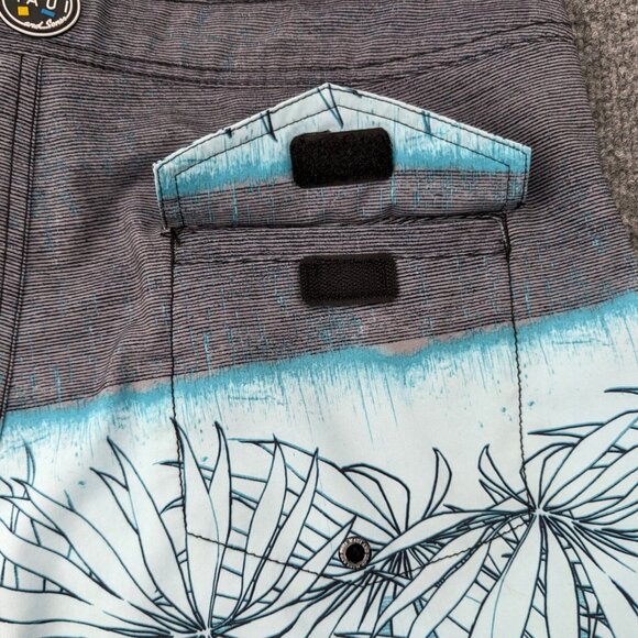 MAUI & SONS Board Short Men's 32 (34) Gray Blue 4 Way Stretch Logo Tie Waist - Picture 6 of 16